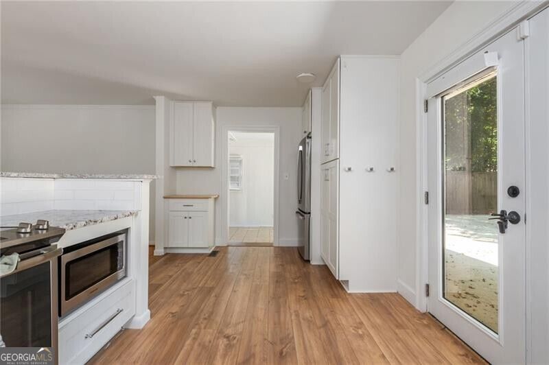 2720 Carolyn Drive Se Property Photo 7
