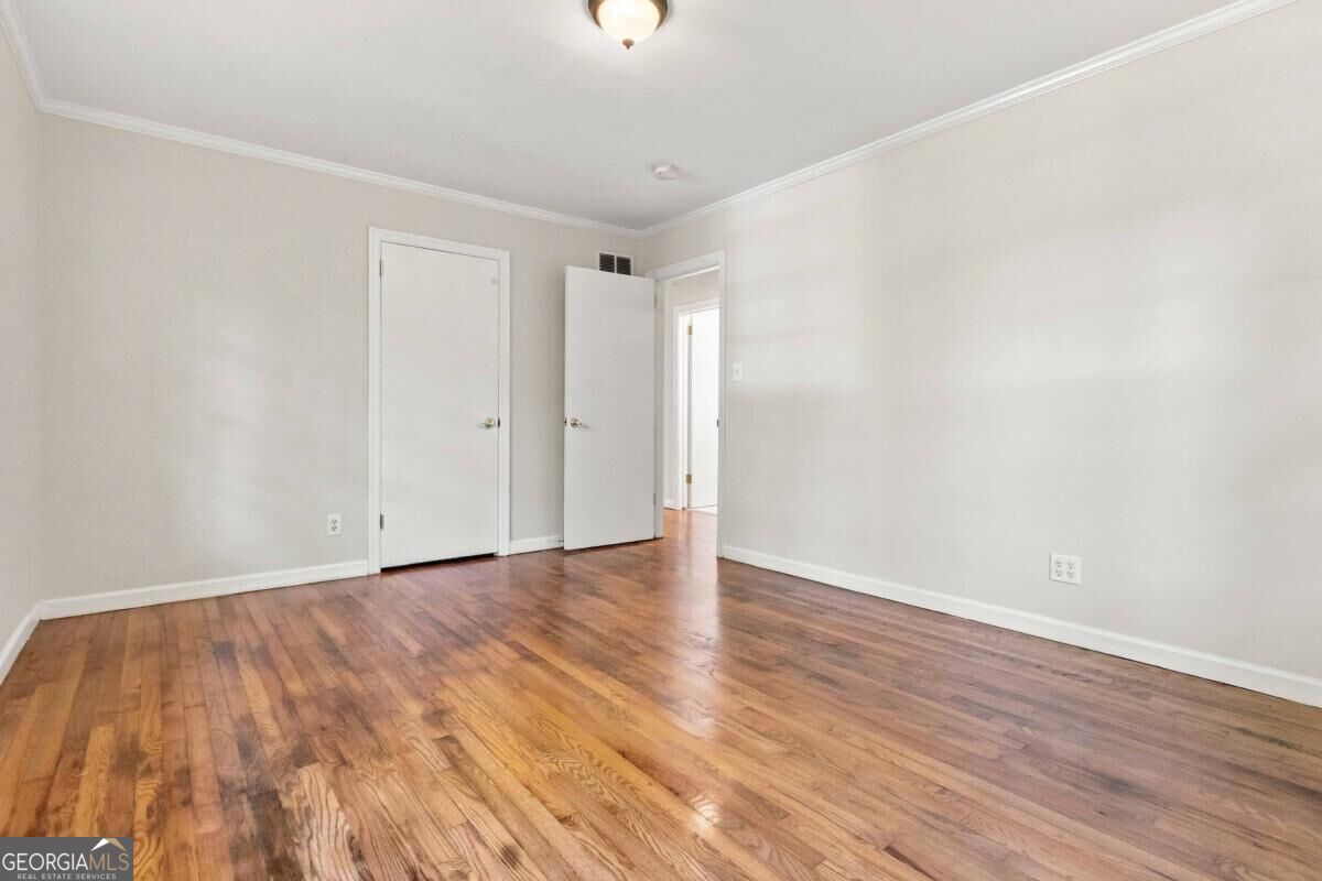 1944 Mayes Drive Se Property Photo 20