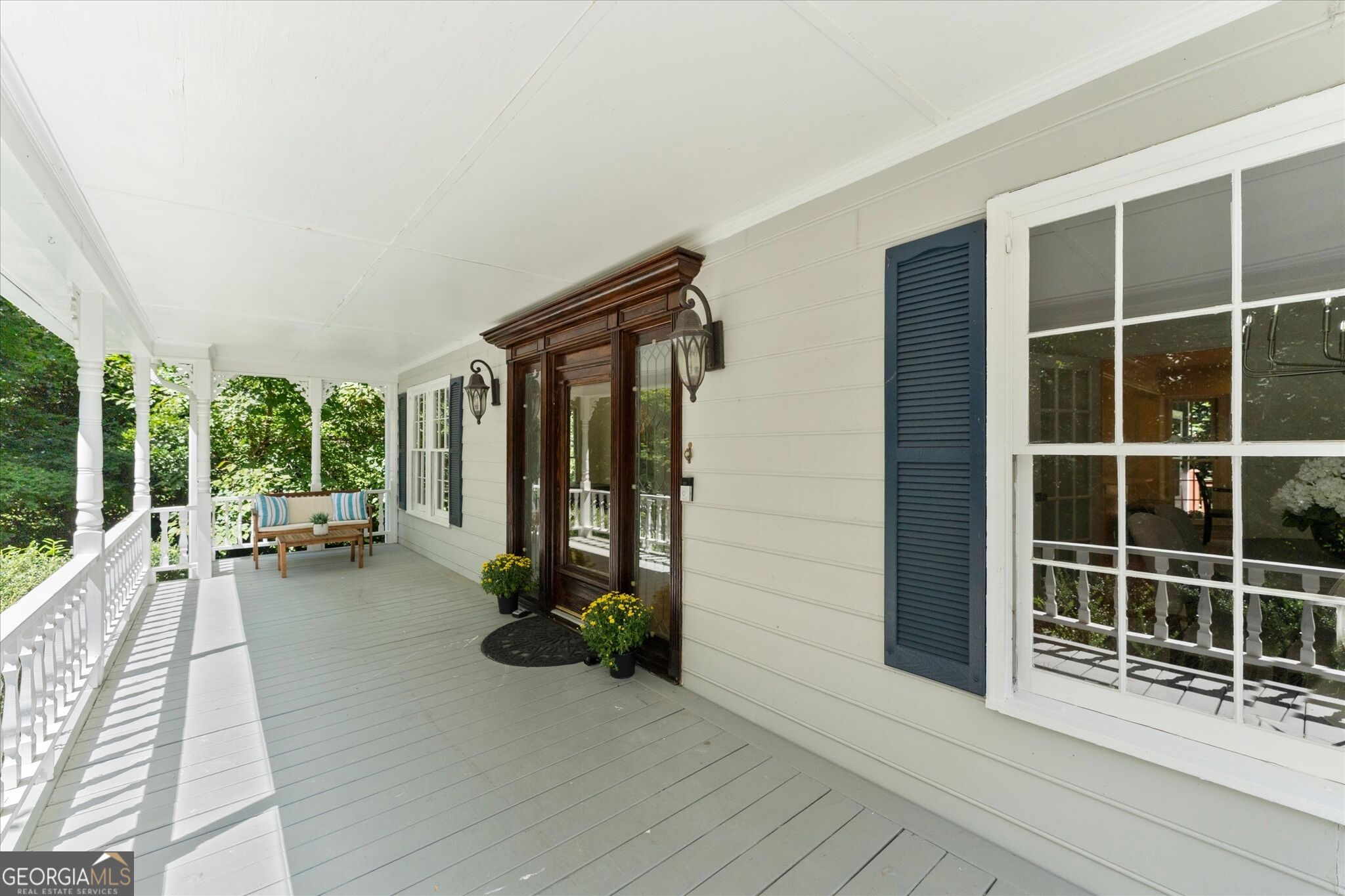 1498 Bucknell Way Property Photo 2