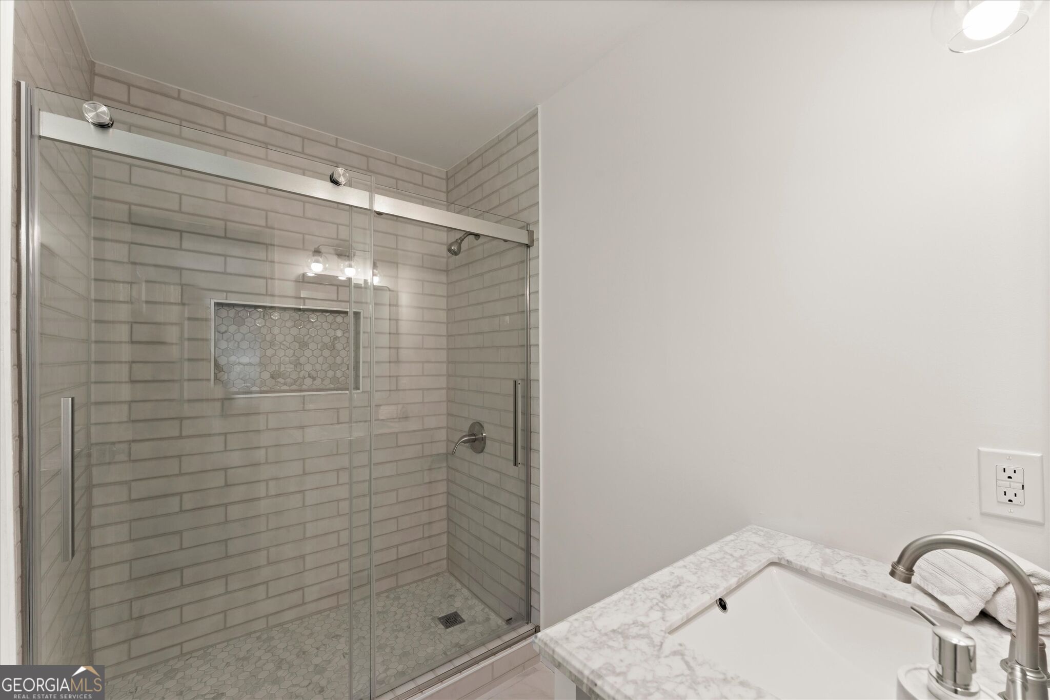 1498 Bucknell Way Property Photo 9