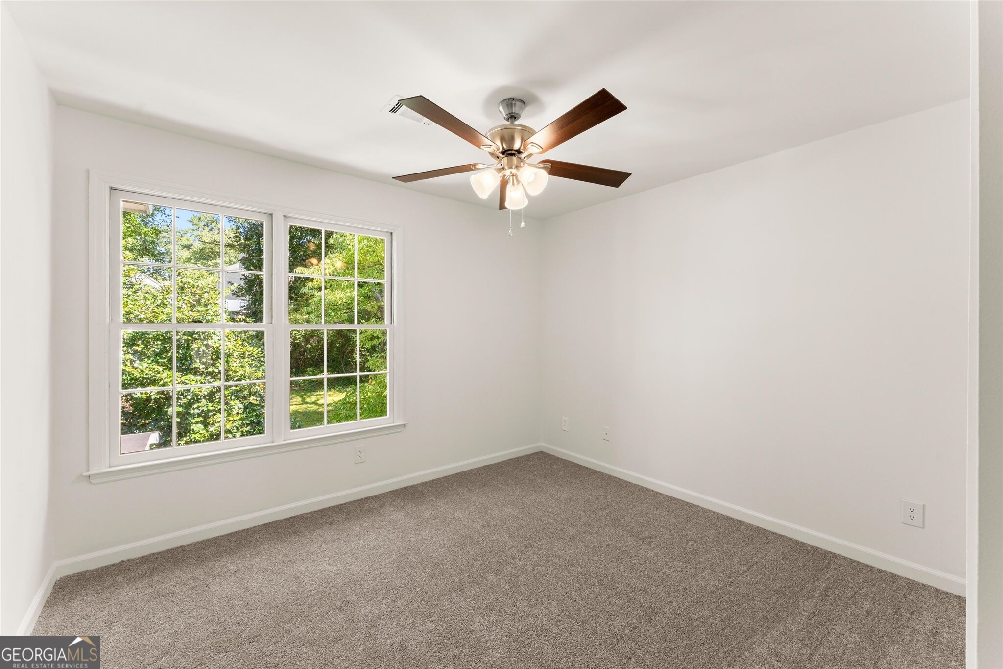 1498 Bucknell Way Property Photo 11