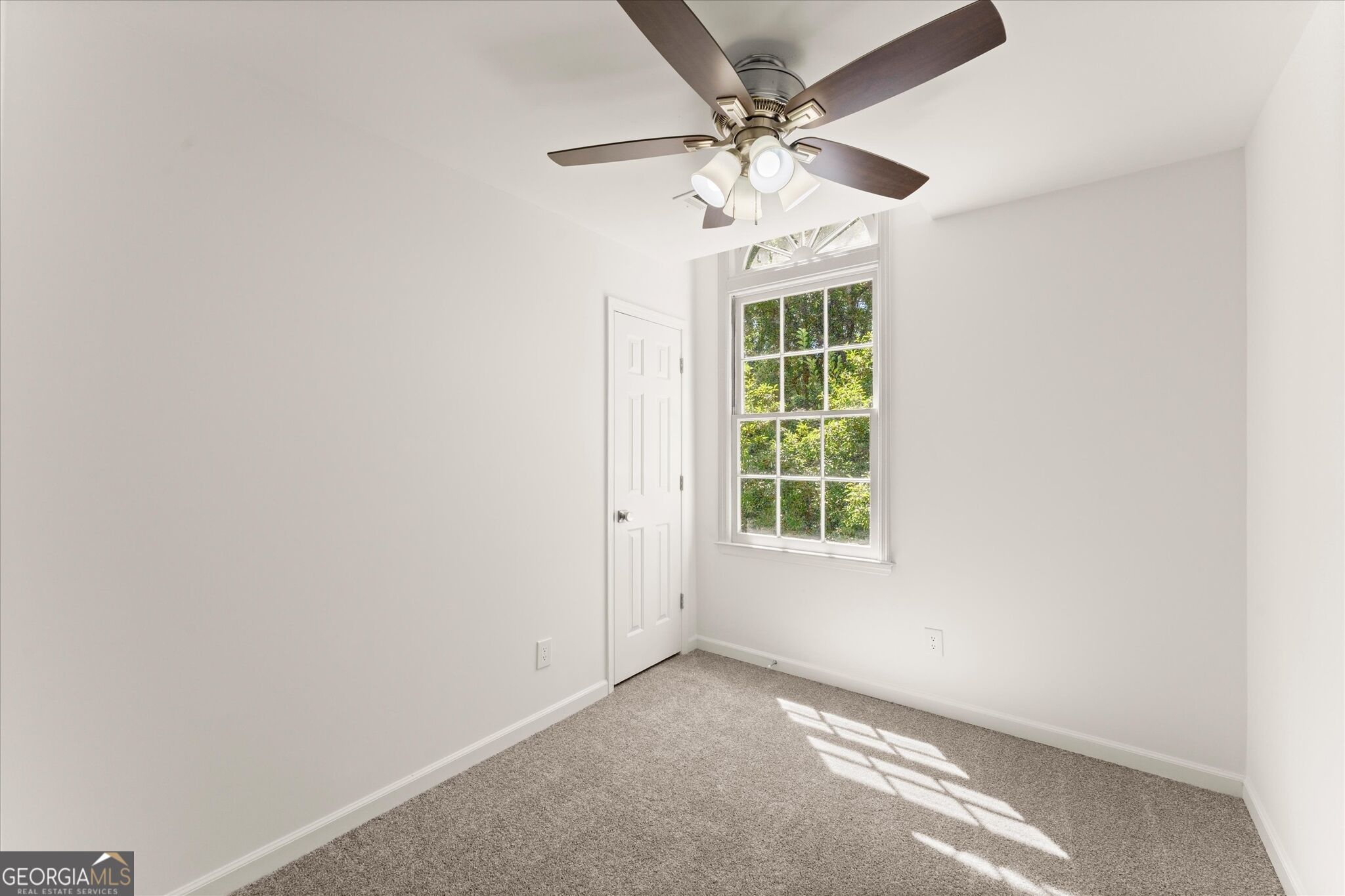 1498 Bucknell Way Property Photo 12