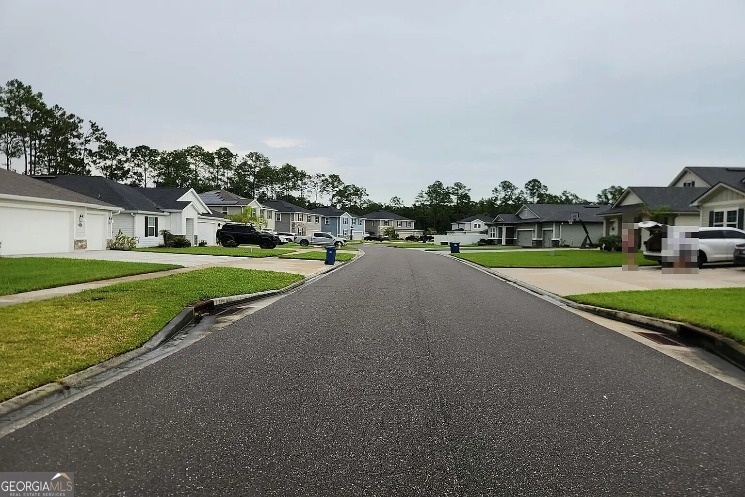 850 Flach Drive Property Photo 4