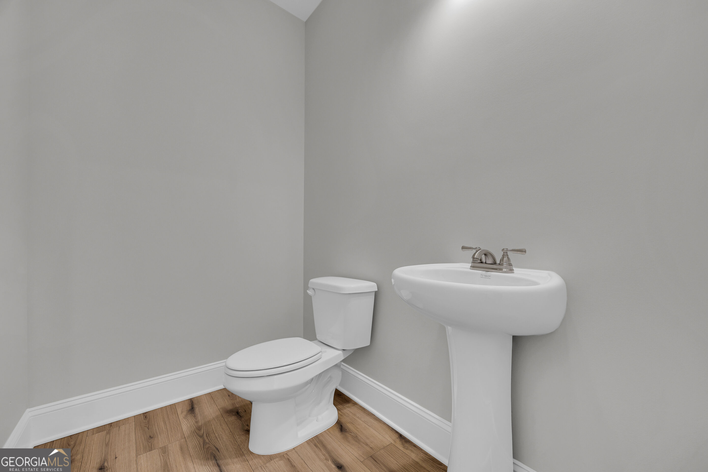 321 Ridgewood Road Property Photo 25