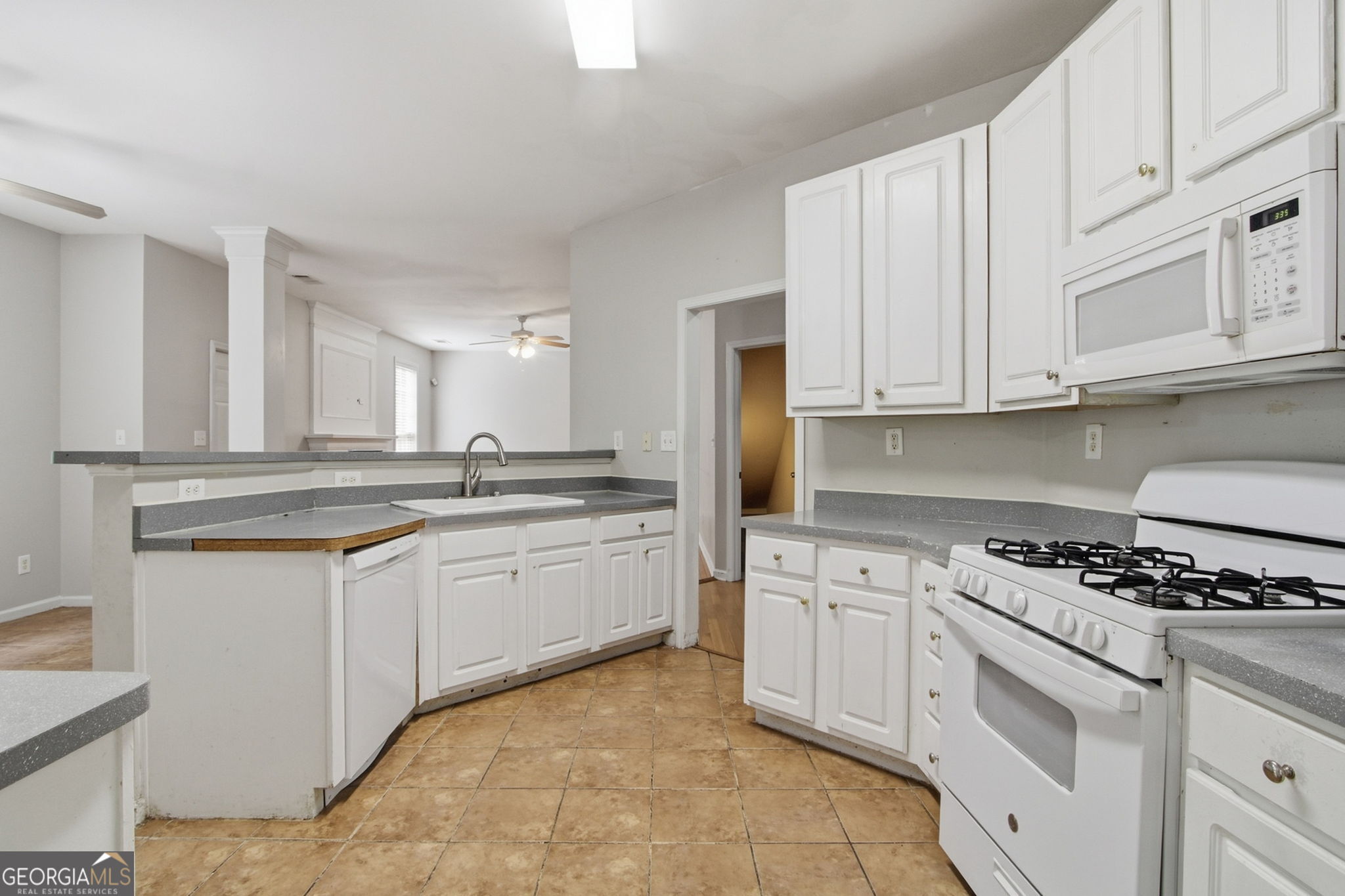 2900 Stonecrest Point Property Photo 18
