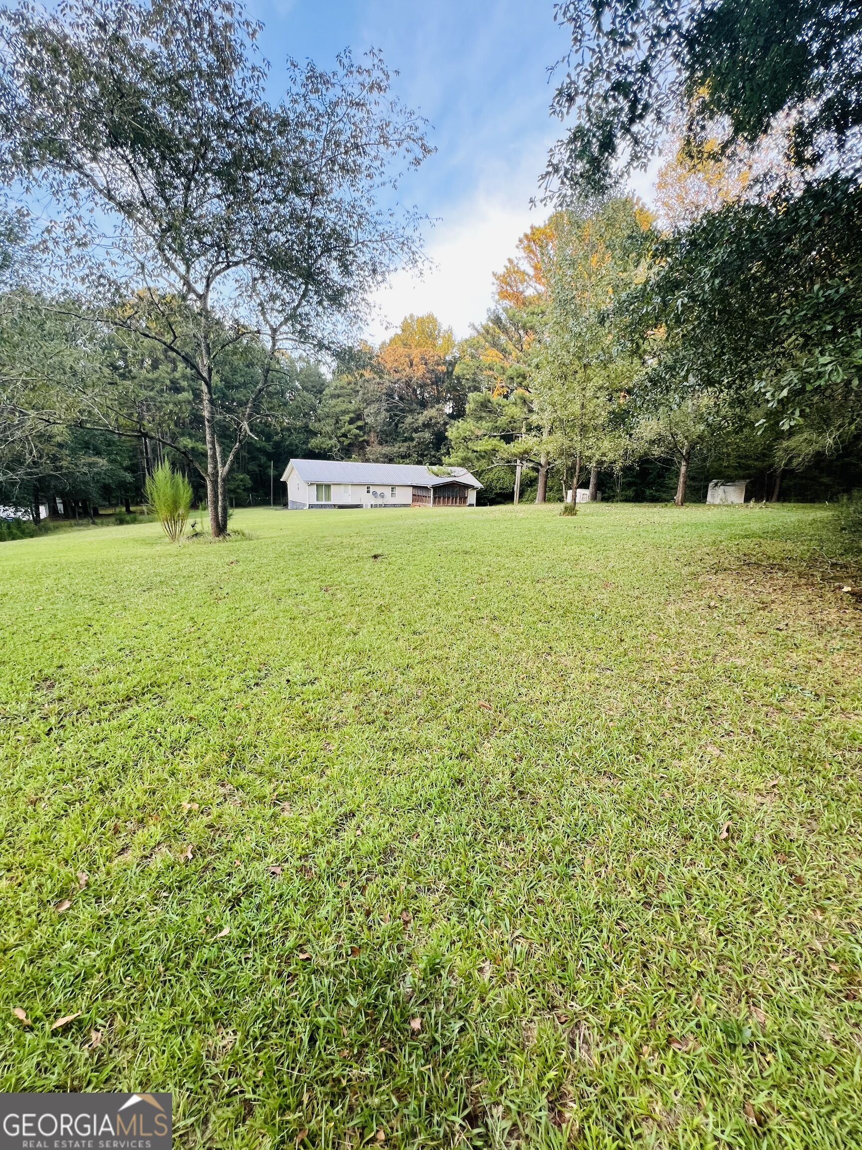106 Kathy Lane Property Photo 1