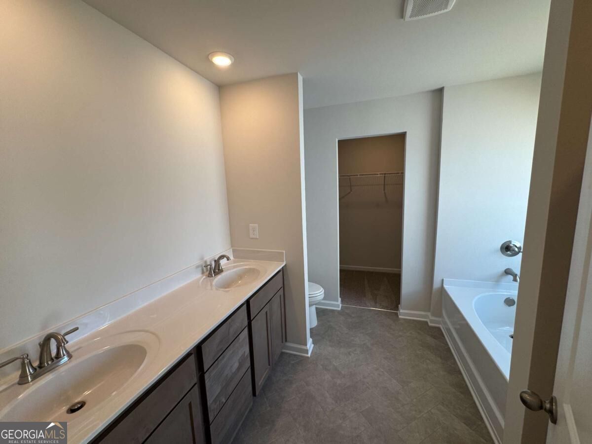 337 Bloomfield Circle Property Photo 10