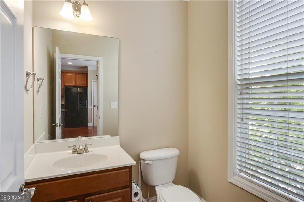 5060 Windcrest Lane Property Photo 9