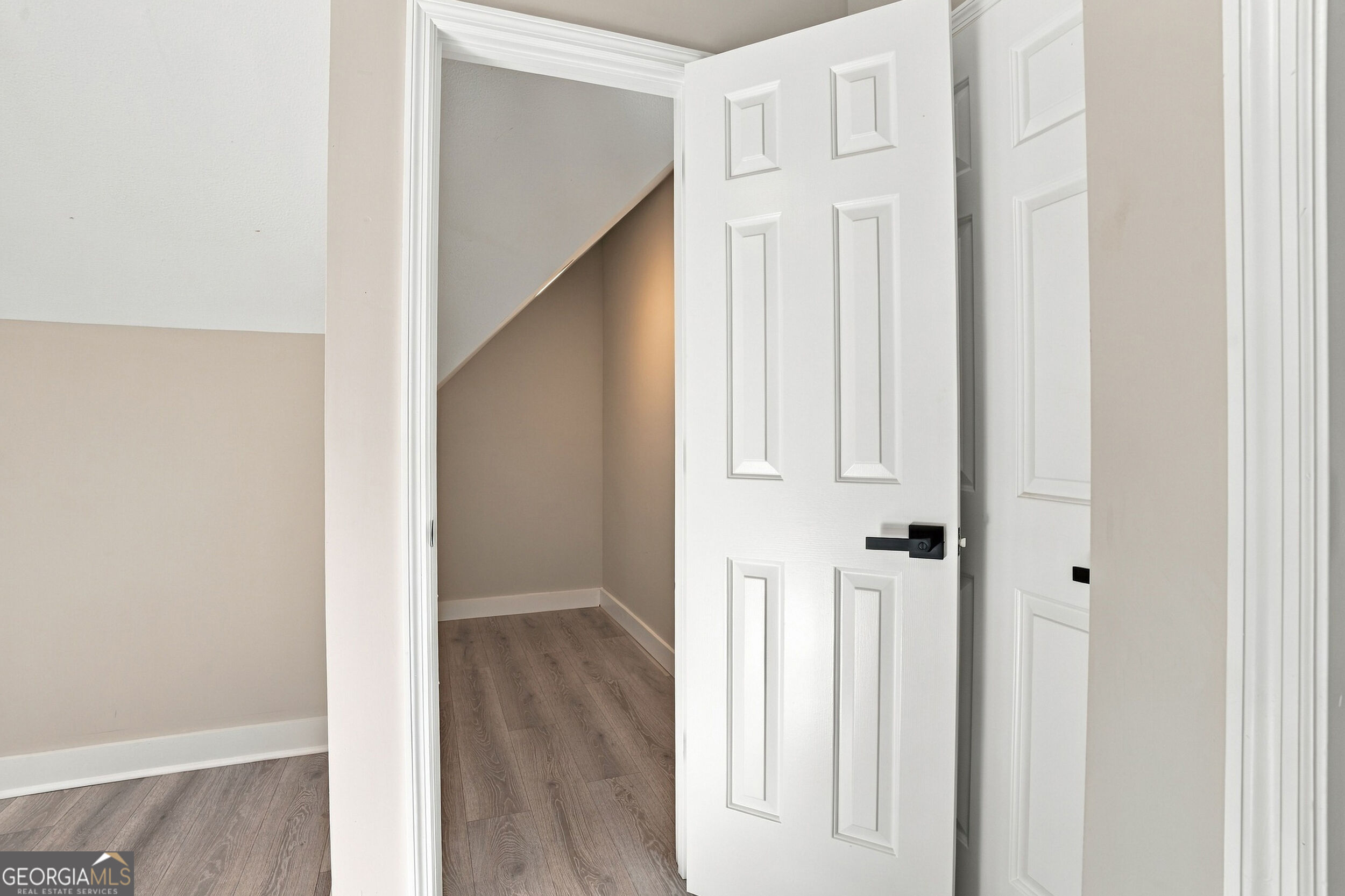 4508 Bankside Court Ne Property Photo 32