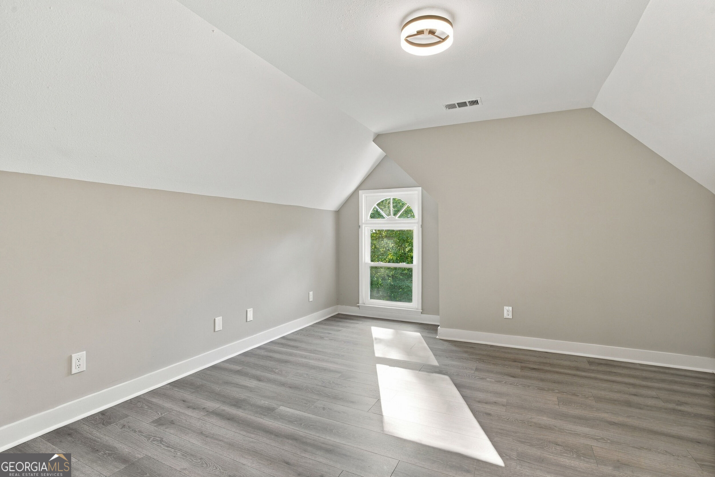 4508 Bankside Court Ne Property Photo 42