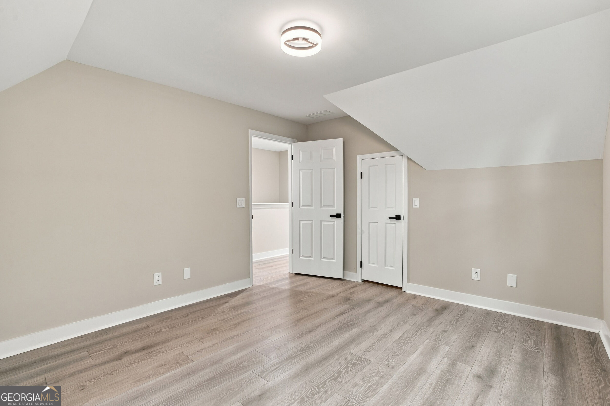 4508 Bankside Court Ne Property Photo 45
