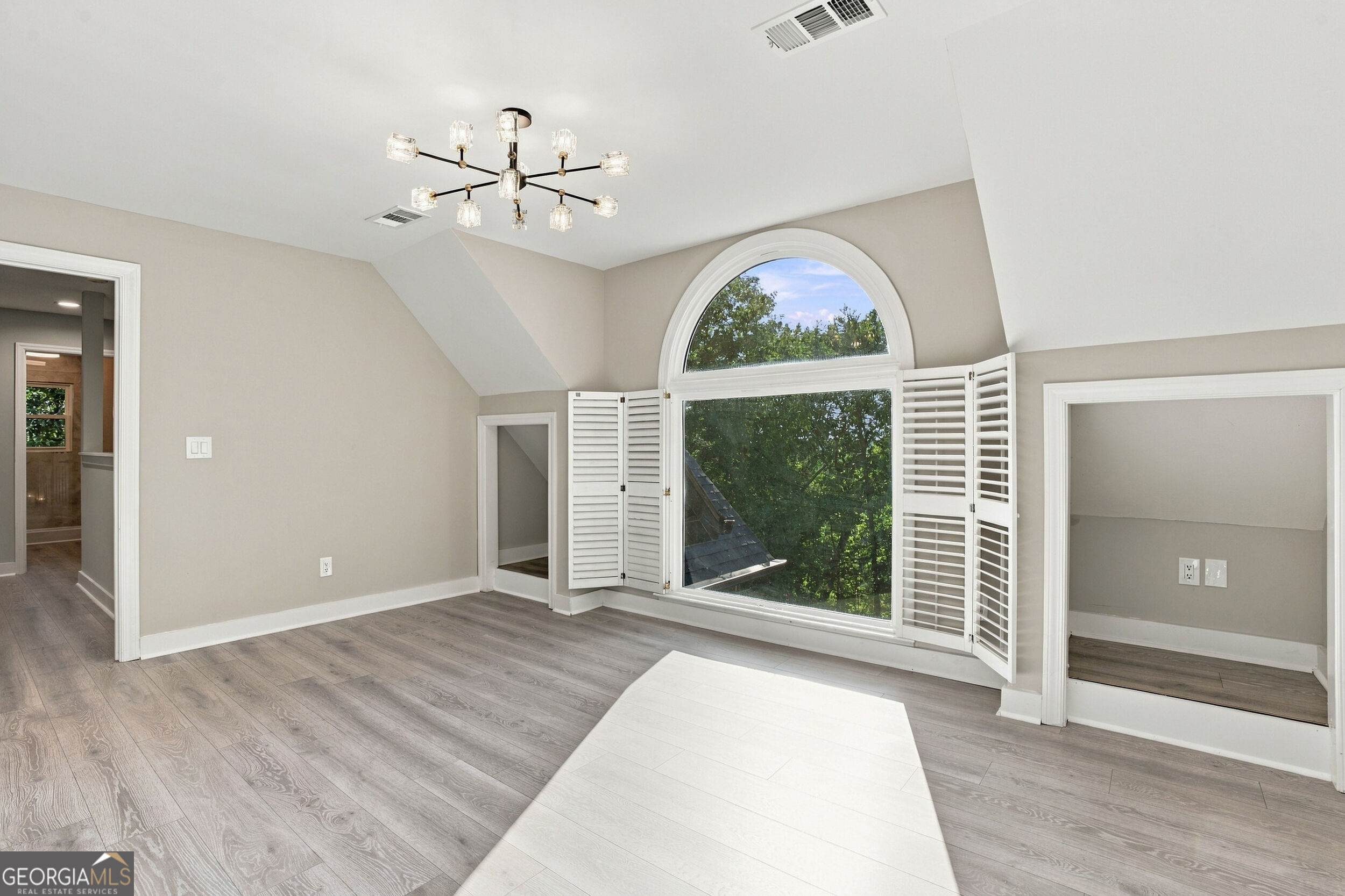4508 Bankside Court Ne Property Photo 48