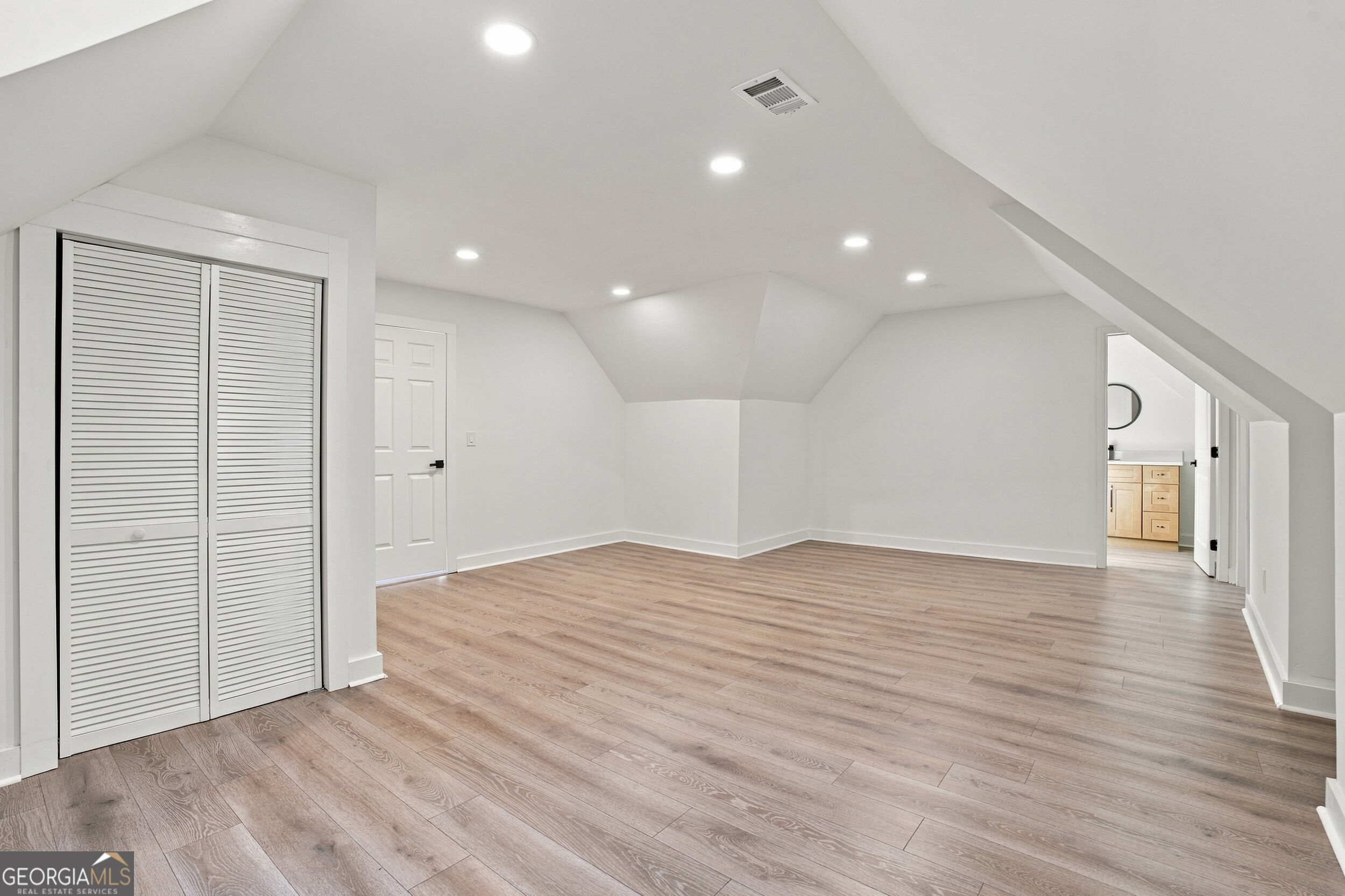 4508 Bankside Court Ne Property Photo 52