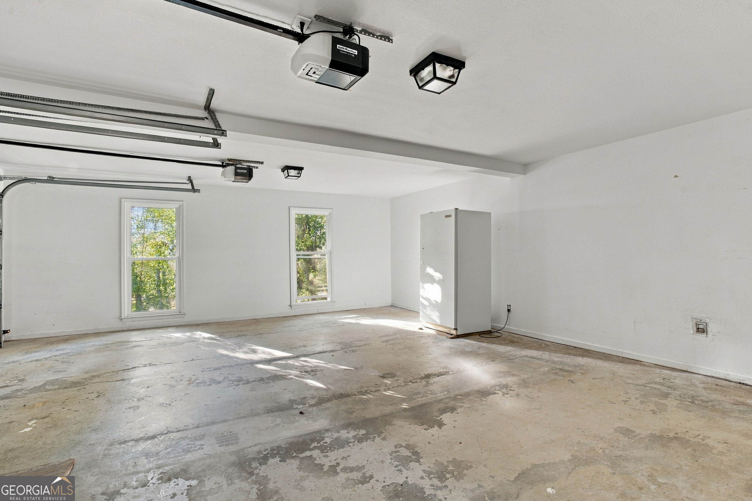 4508 Bankside Court Ne Property Photo 90