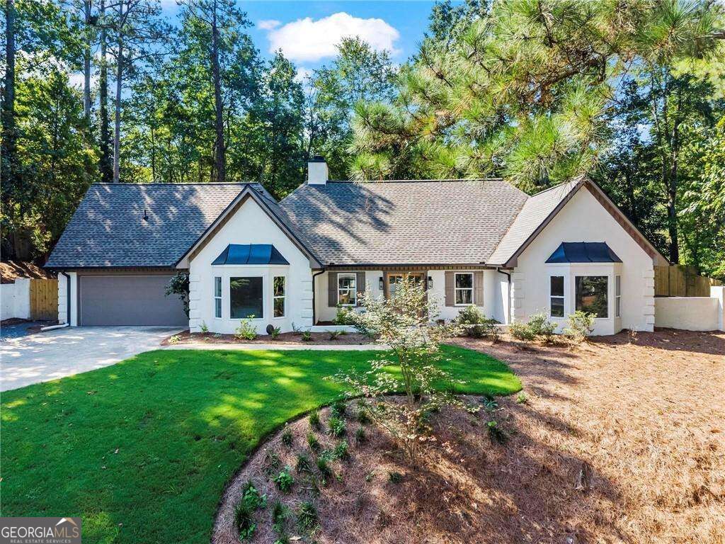 2552 Holly Creek Drive Ne Property Photo 1