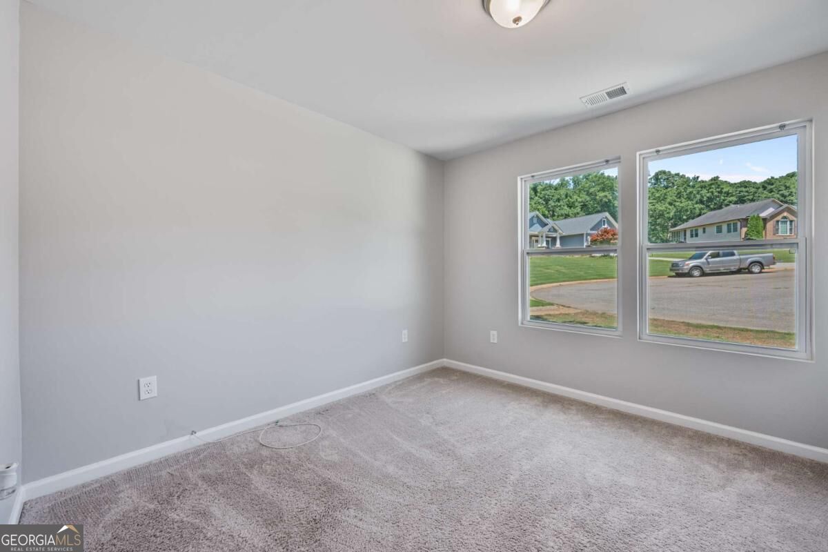 135 Tyrus Lane Property Photo 22