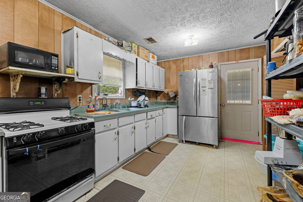 5492 Cave Springs Road Property Photo 13