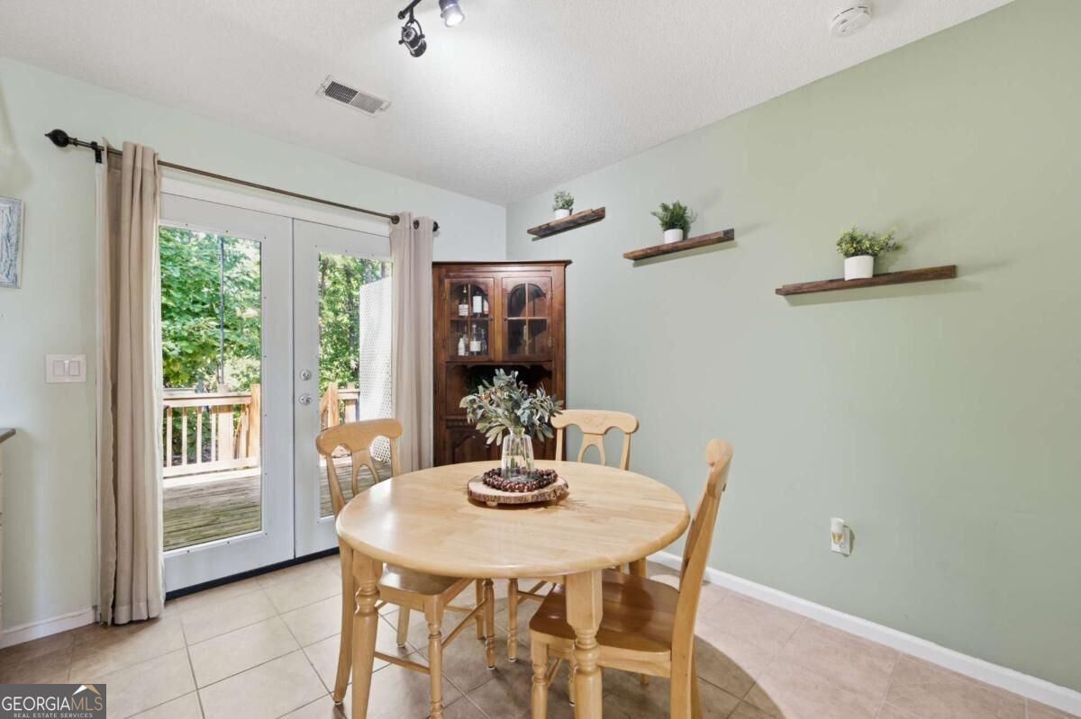 1556 Cedar Bluff Trail Property Photo 8