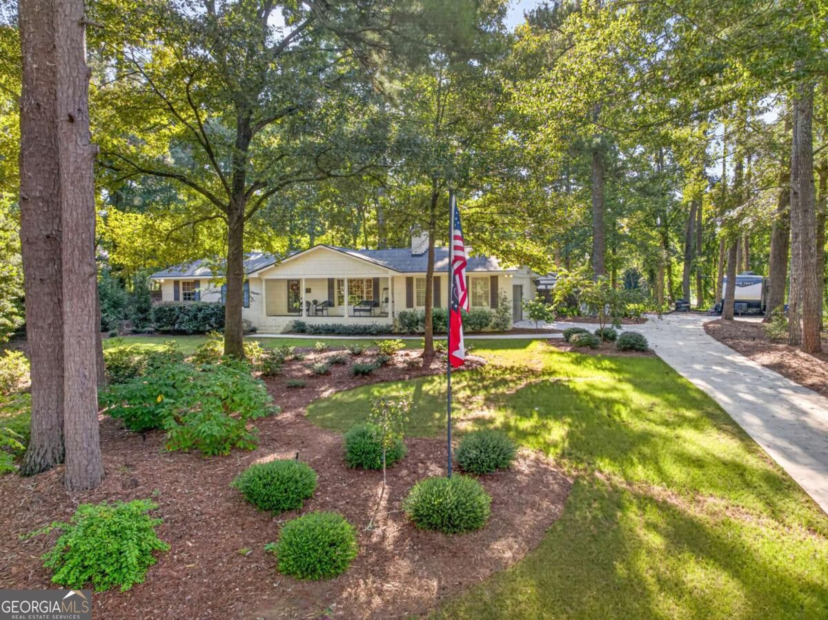 190 Gatewood Place Property Photo 1