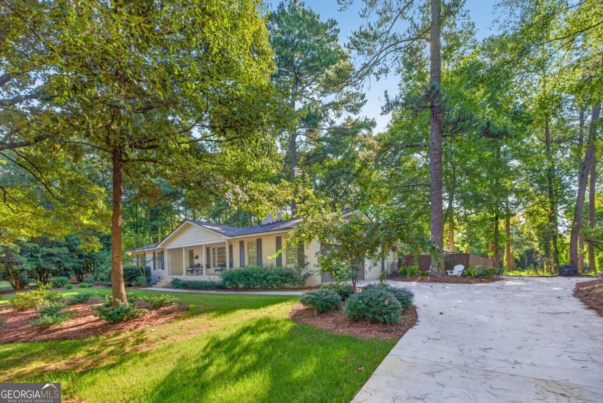 190 Gatewood Place Property Photo 2