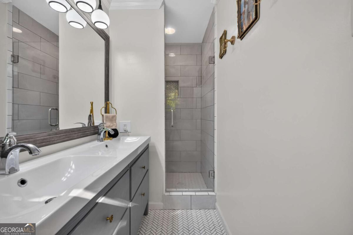 190 Gatewood Place Property Photo 48