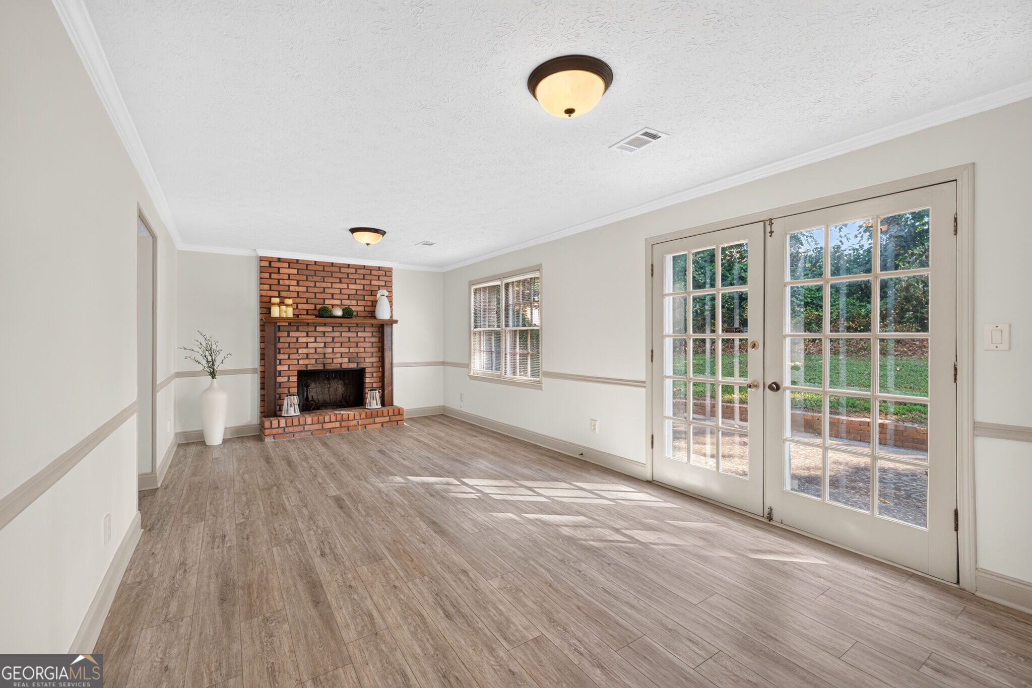 3717 Leisure Court Property Photo 15