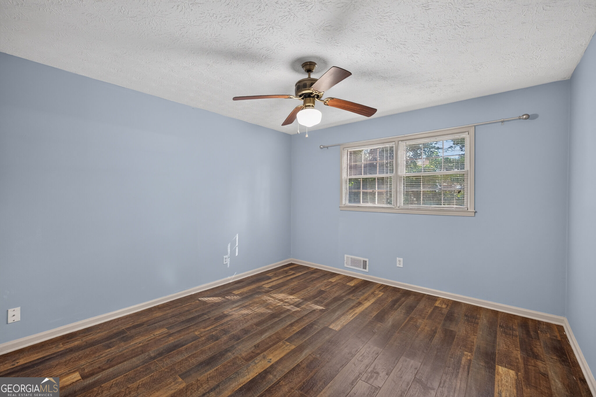 3717 Leisure Court Property Photo 24