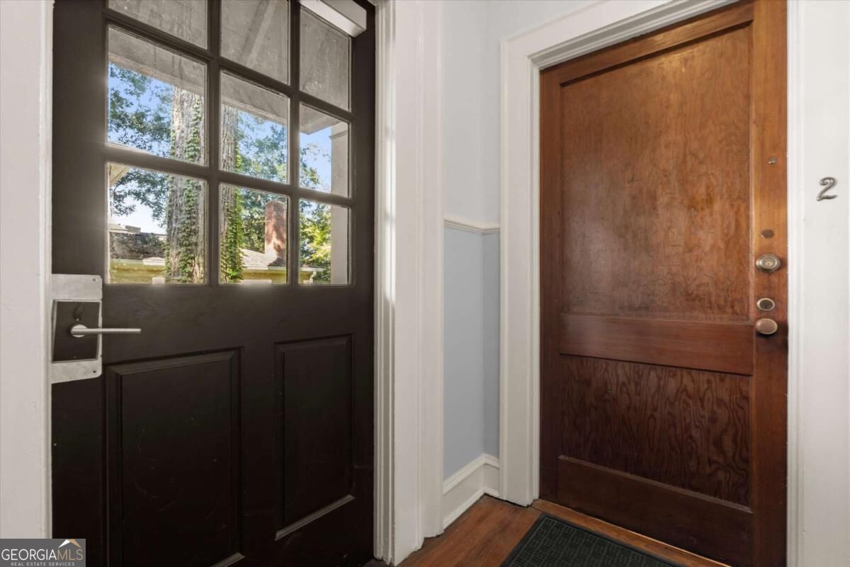 1048 Euclid Avenue Ne # B2 Property Photo 4