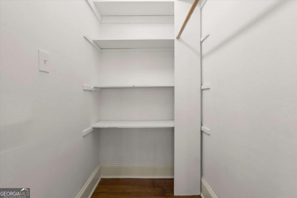 1048 Euclid Avenue Ne # B2 Property Photo 14