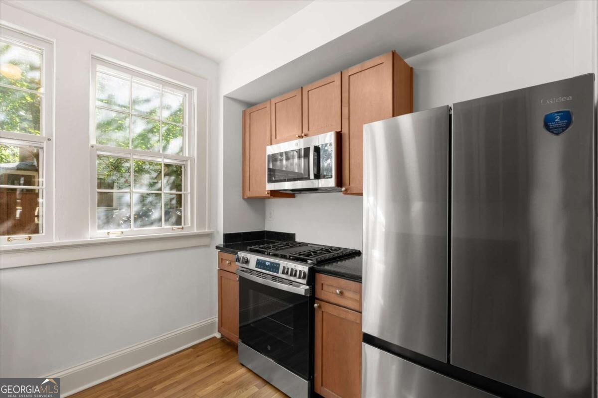 1048 Euclid Avenue Ne # B2 Property Photo 18