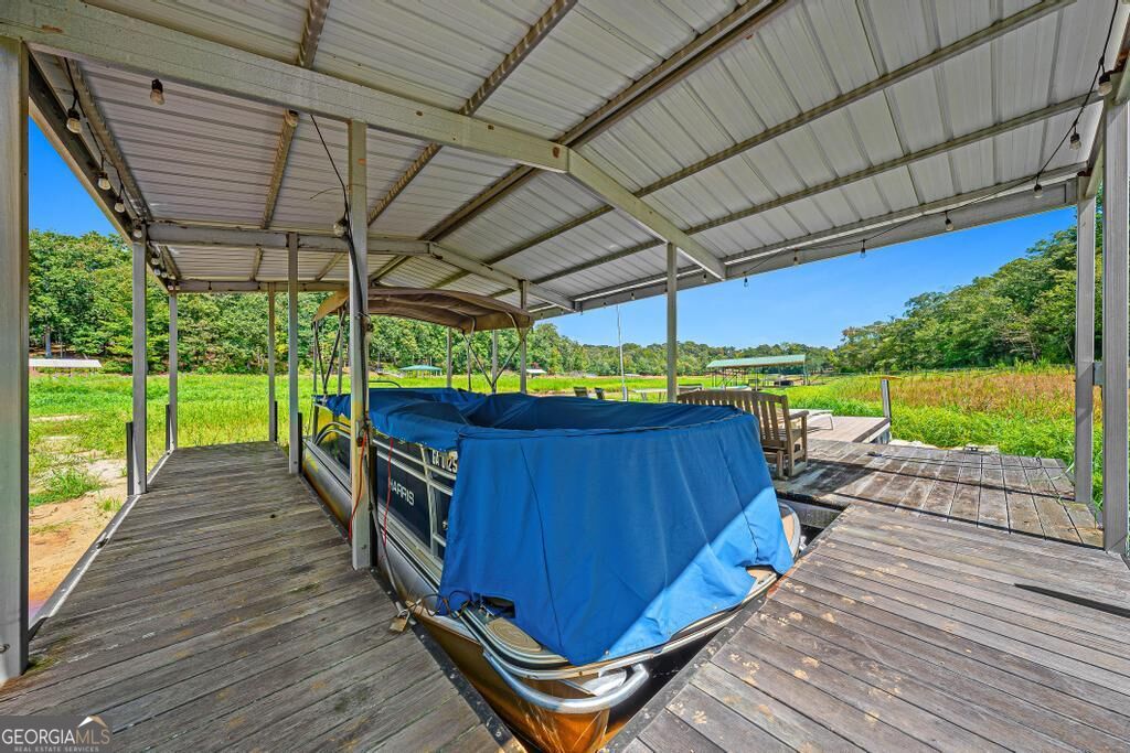 241 Grizzly Bear Lane Property Photo 44
