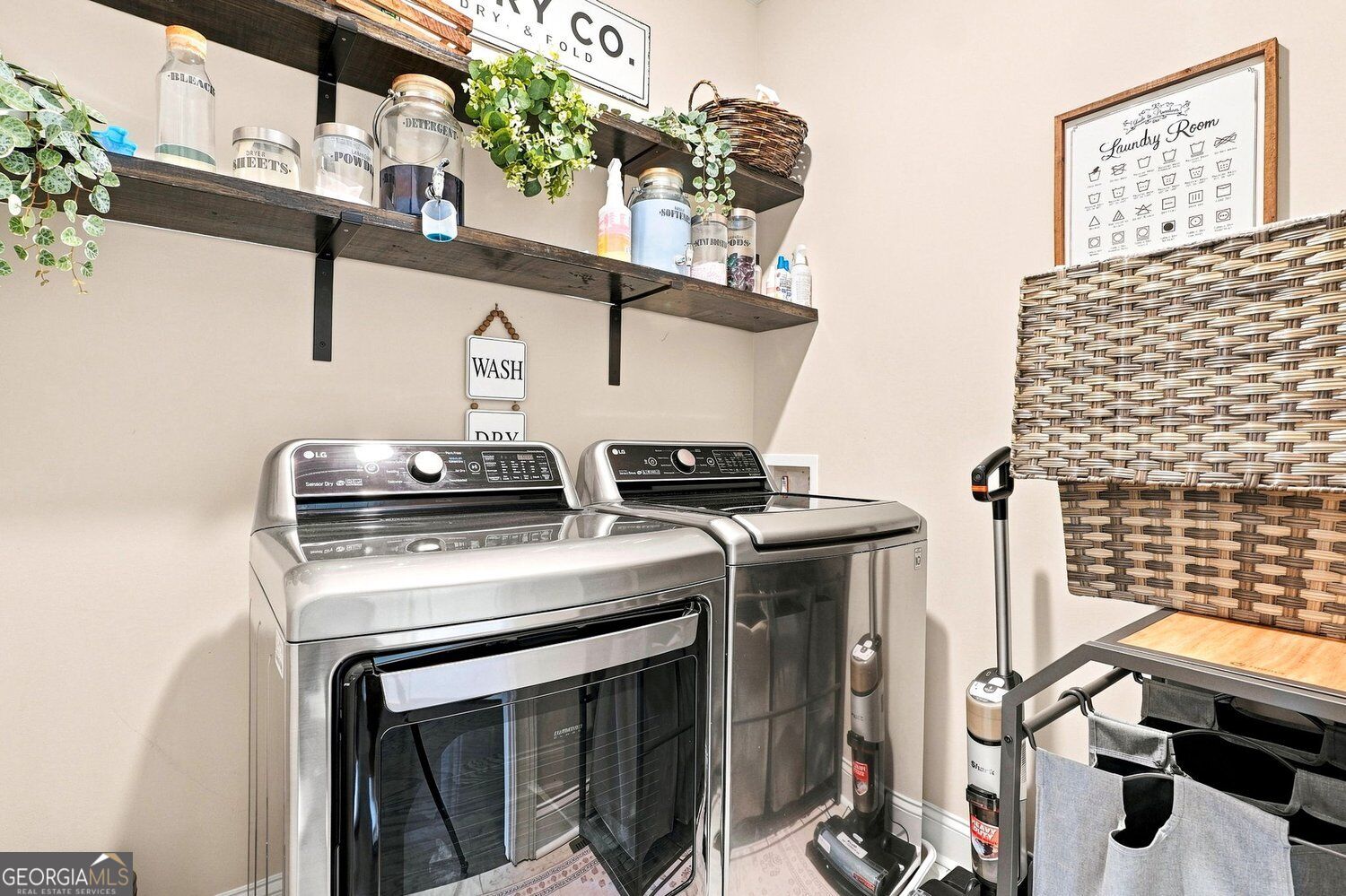 7271 Bluewater Lane Property Photo 33