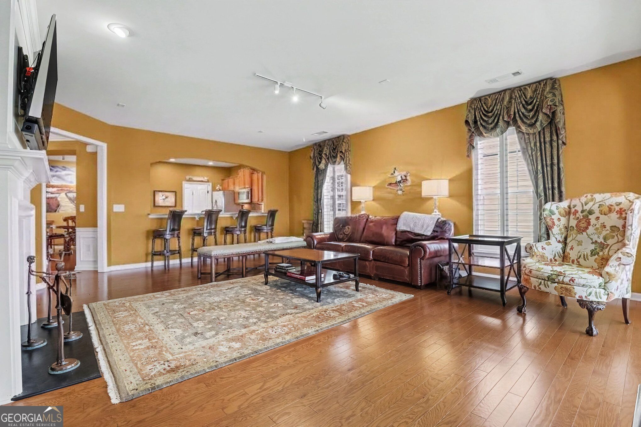 6667 Fawn Meadow Lane Property Photo 8