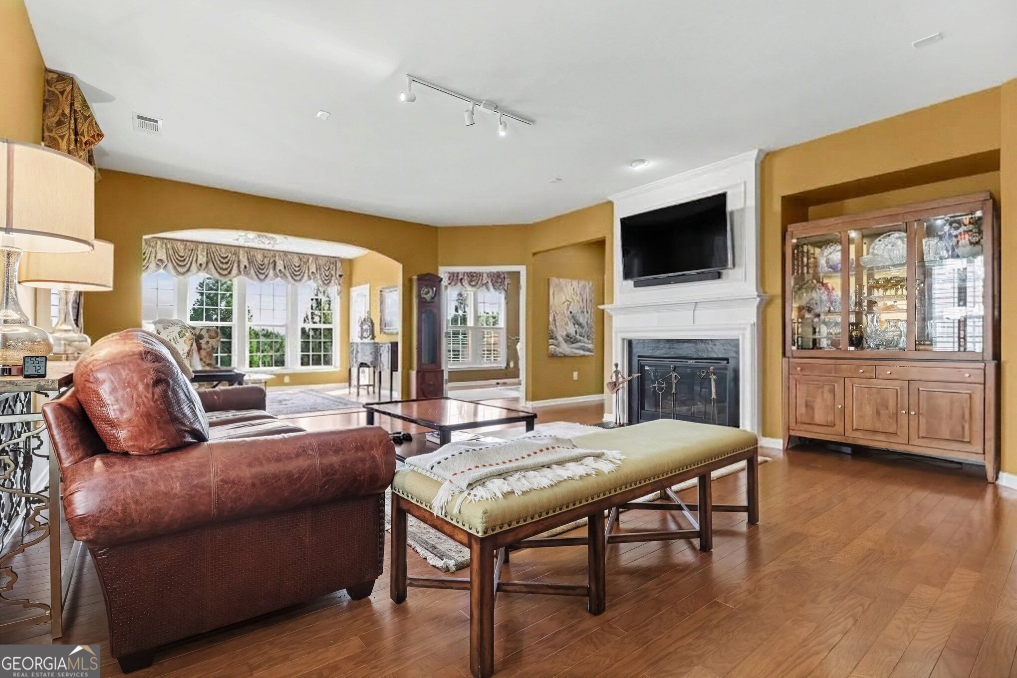 6667 Fawn Meadow Lane Property Photo 10