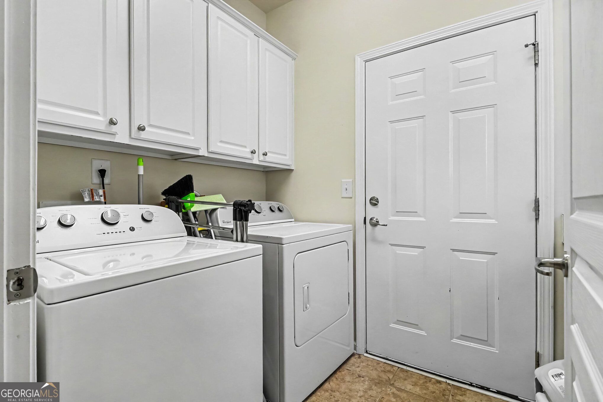6667 Fawn Meadow Lane Property Photo 26