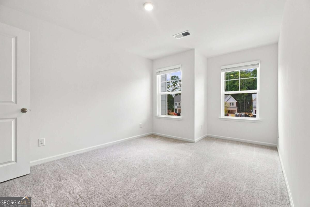 877 Rainwater Trace Property Photo 17