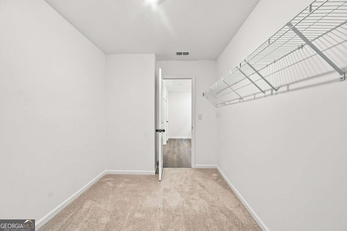 877 Rainwater Trace Property Photo 29