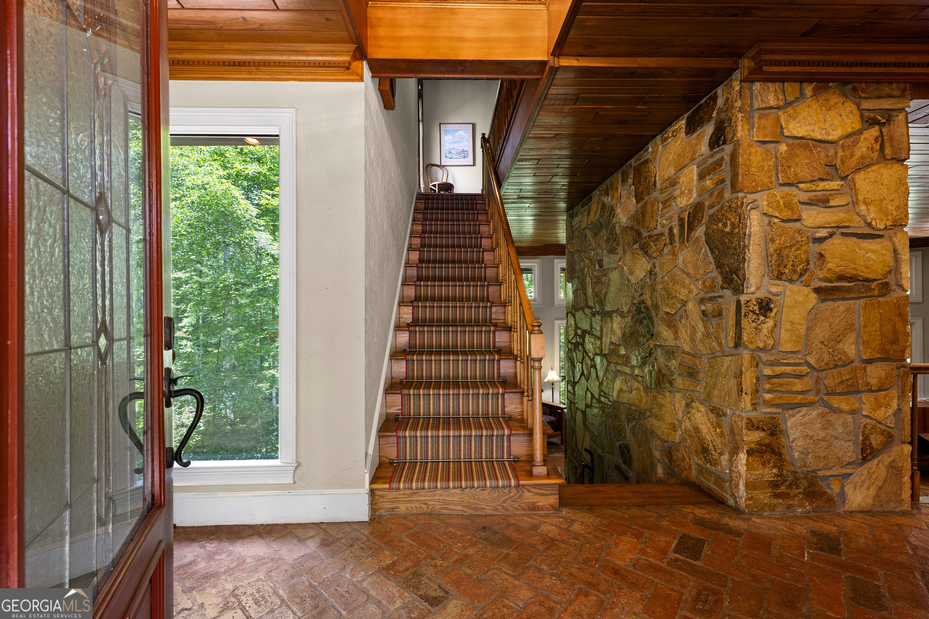 15 Red Bud Trail Property Photo 4
