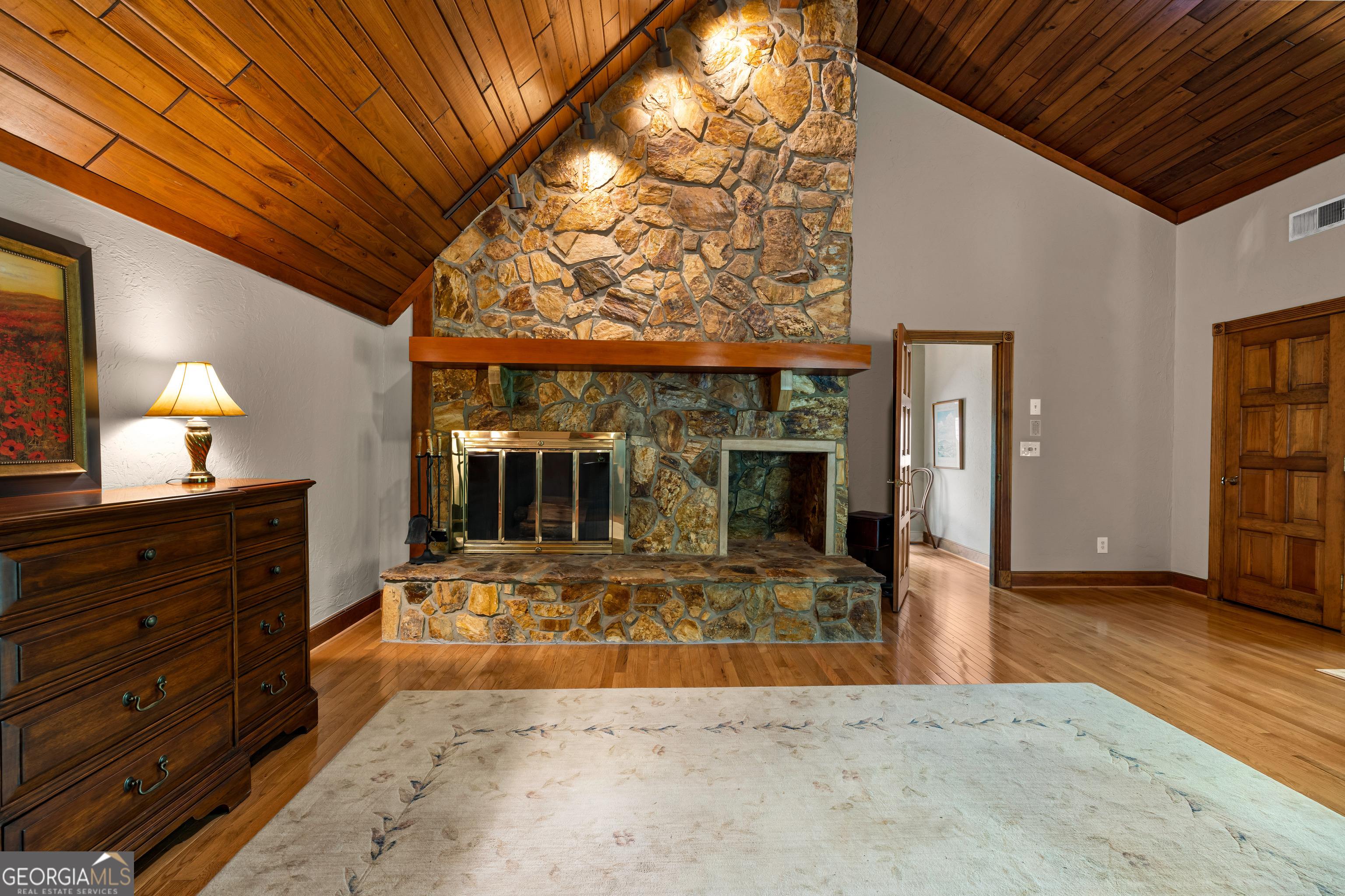 15 Red Bud Trail Property Photo 13