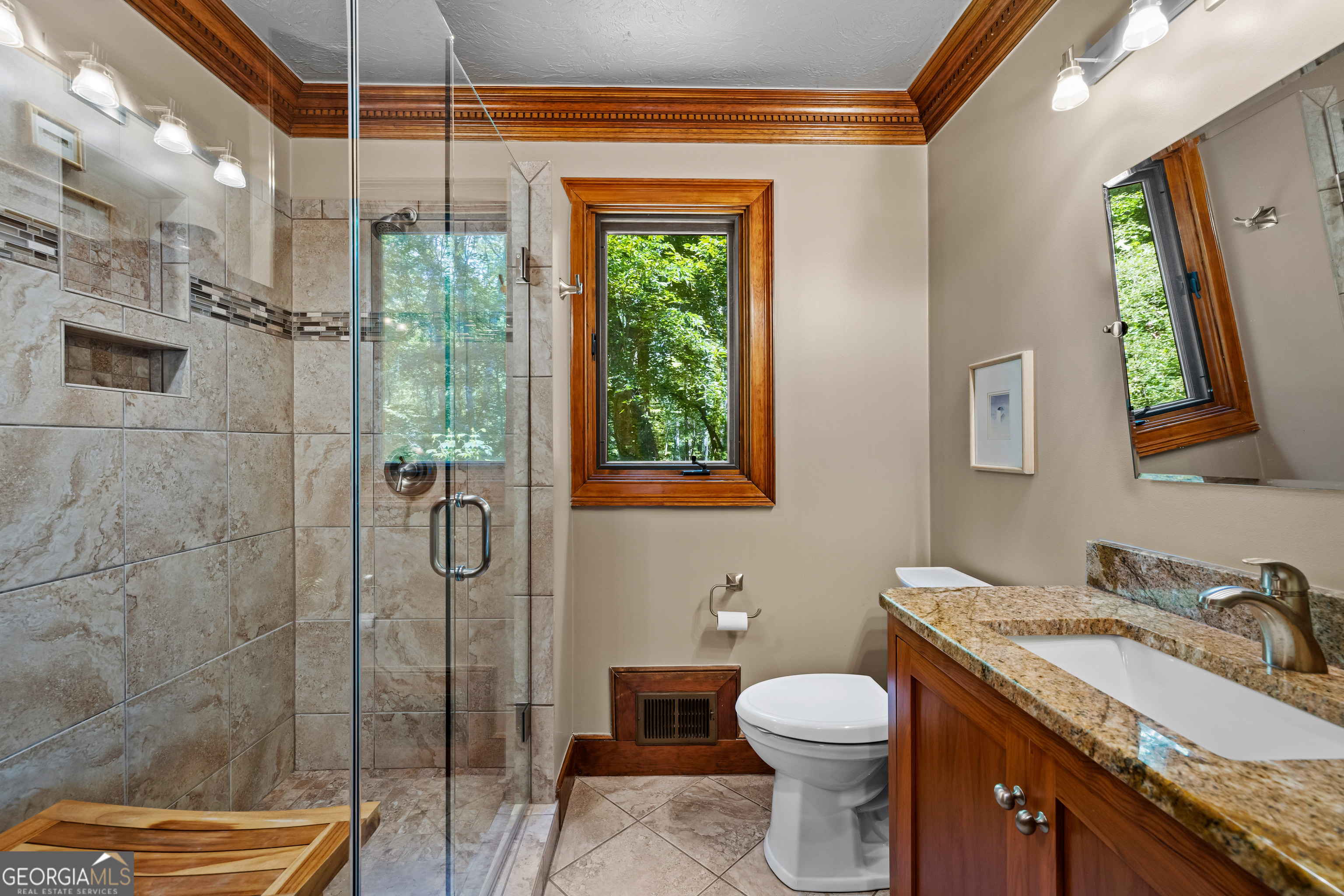 15 Red Bud Trail Property Photo 33