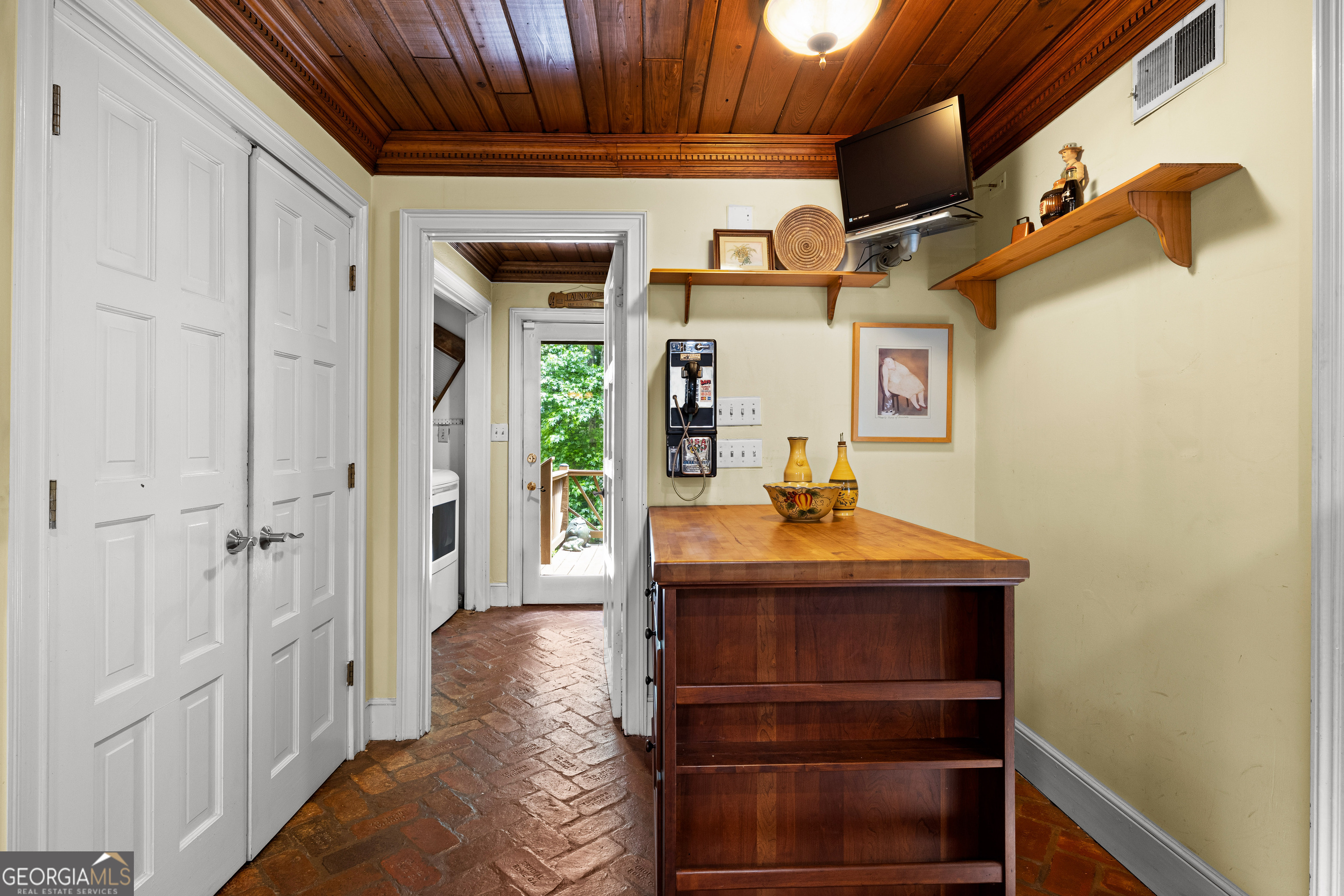 15 Red Bud Trail Property Photo 50