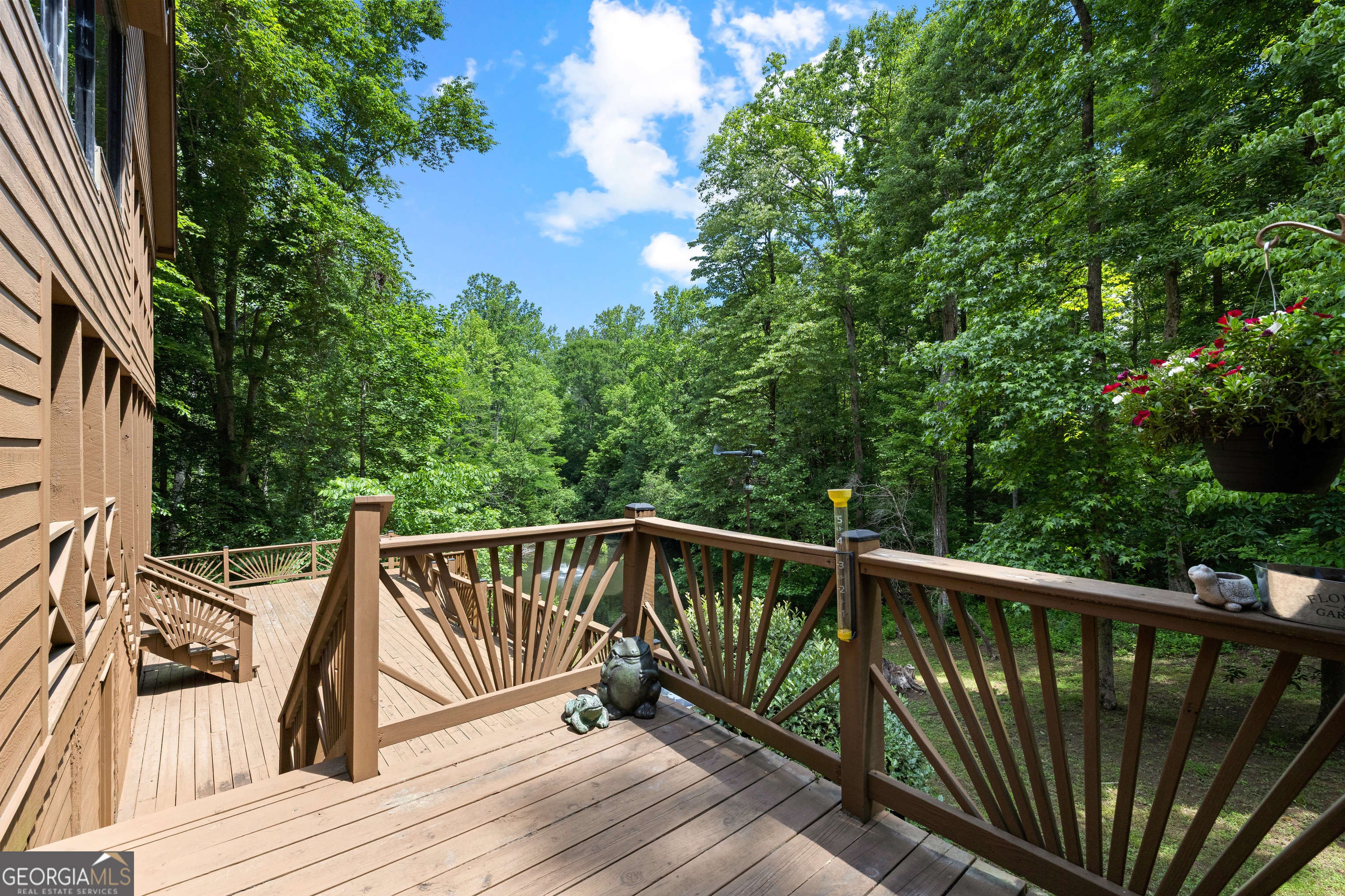 15 Red Bud Trail Property Photo 59