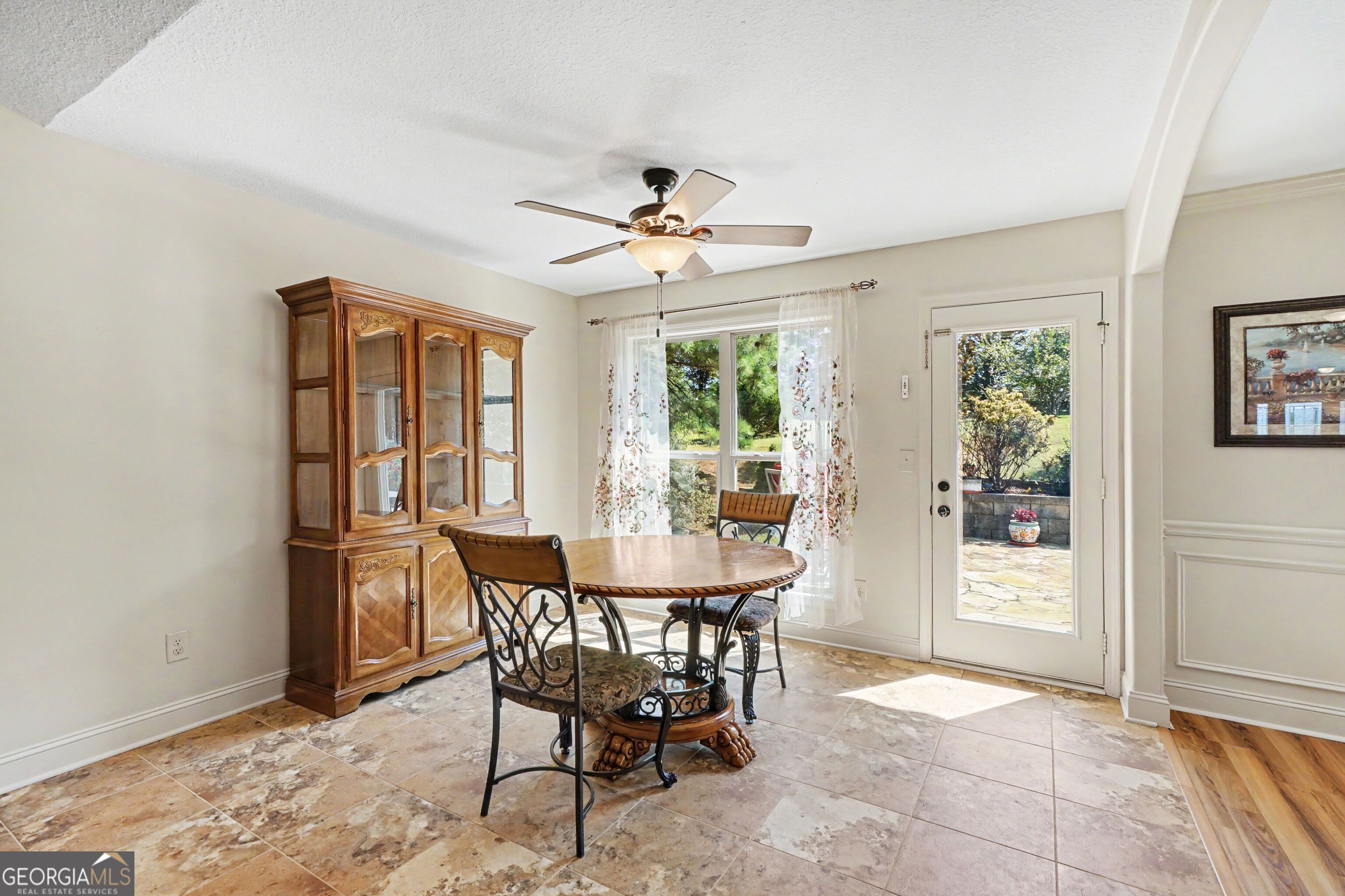 810 Brandon Drive Property Photo 10