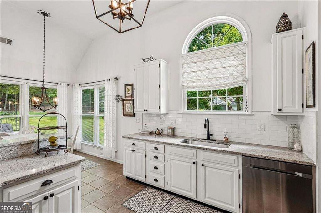 162 St Martin Drive Property Photo 21