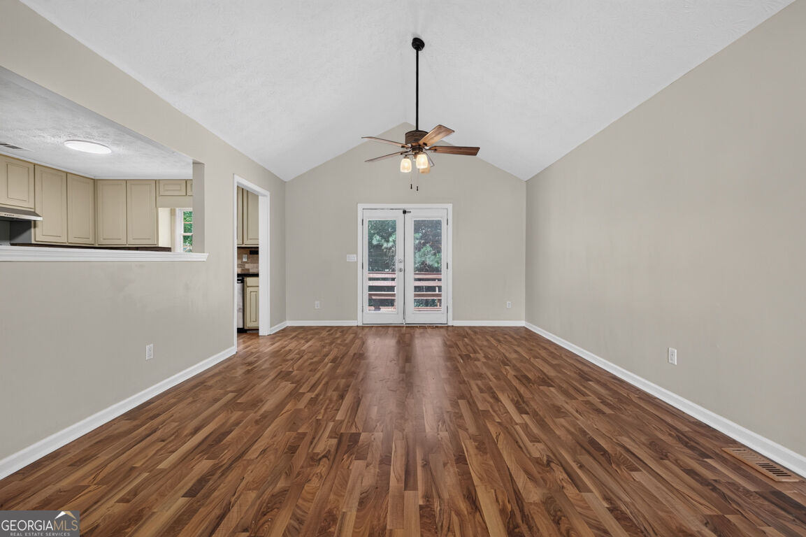 398 Dacula Road Property Photo 8