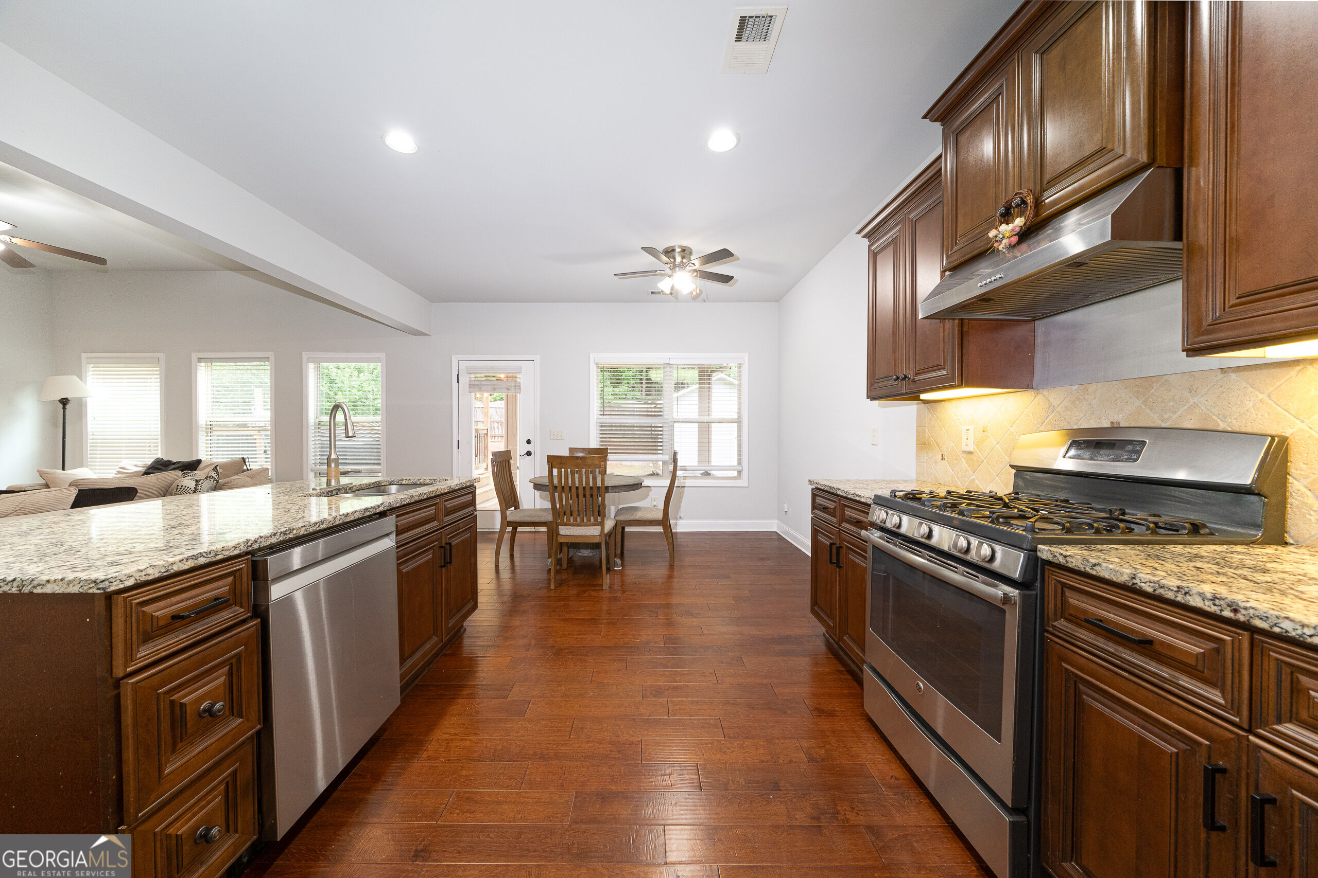5543 Leaf Ridge Lane Property Photo 19