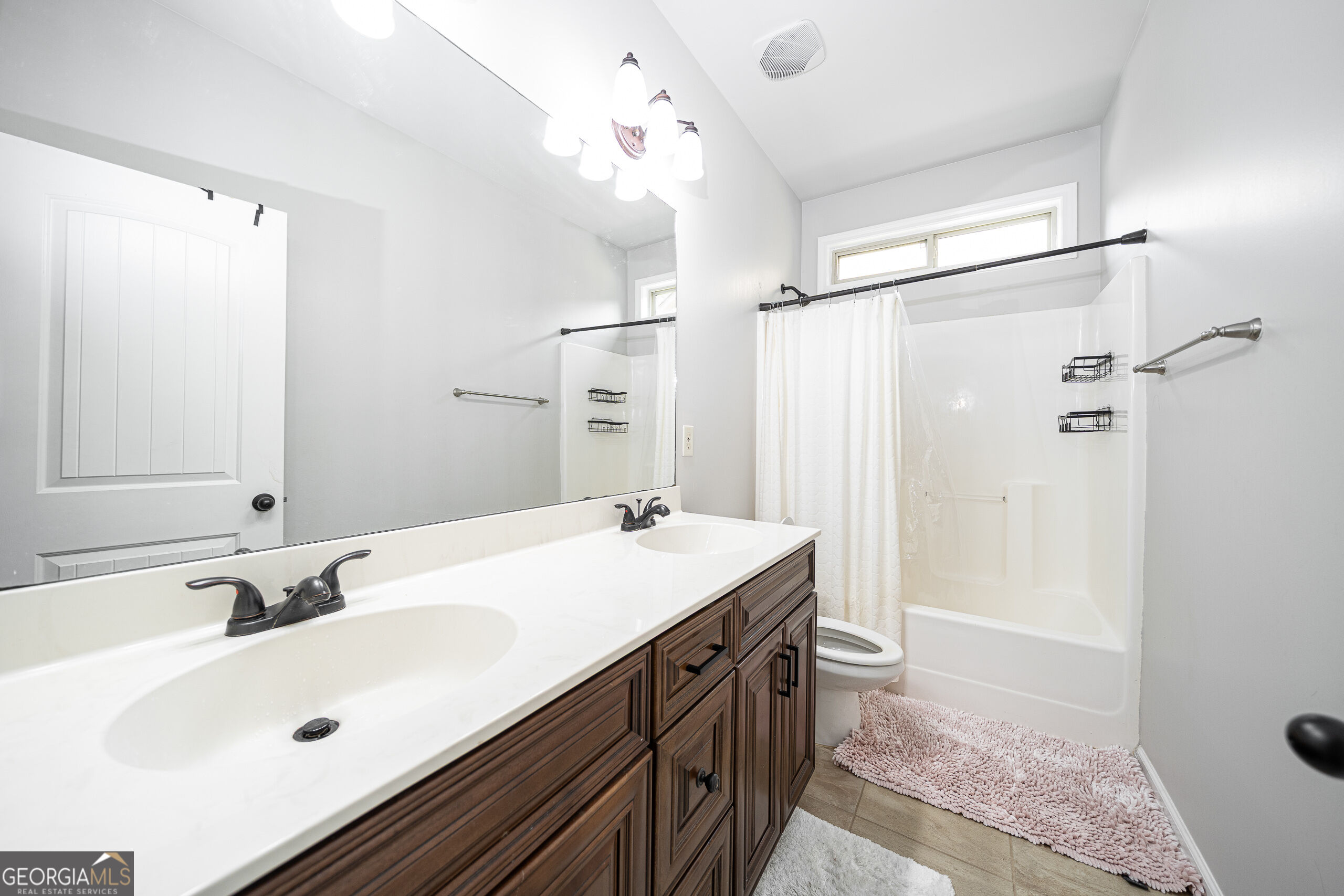 5543 Leaf Ridge Lane Property Photo 38
