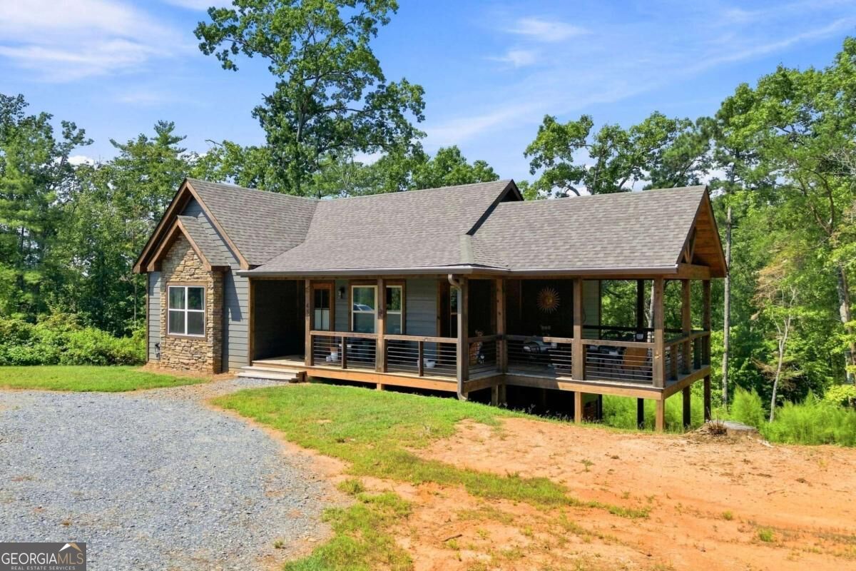 450 Jakes Landing Way Property Photo 2