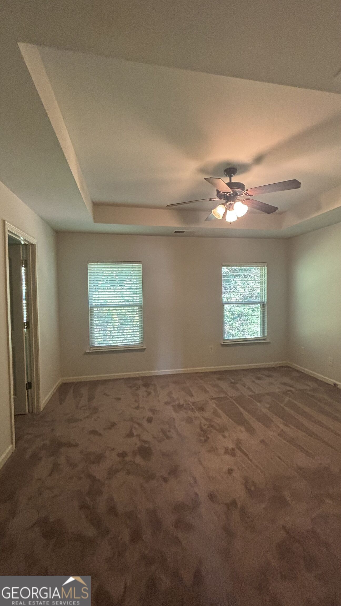 323 Knelston Oak Drive Property Photo 7