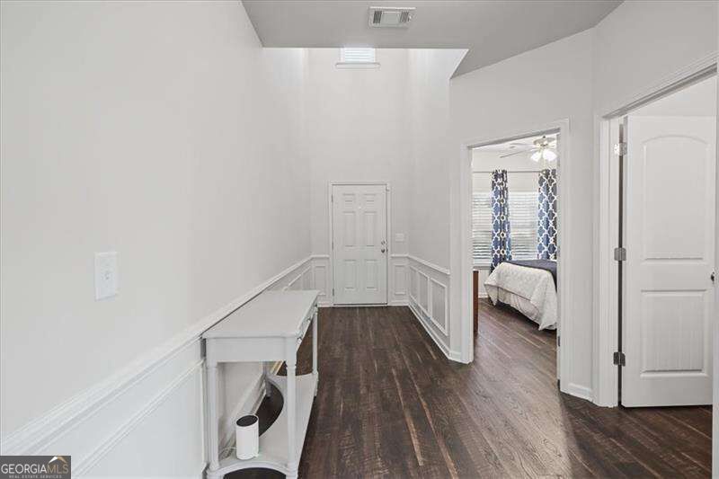 4363 Lippencott Lane Property Photo 6